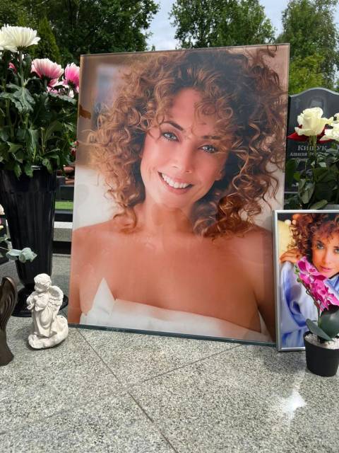 zanna-friske-mogila-glass-memory-1