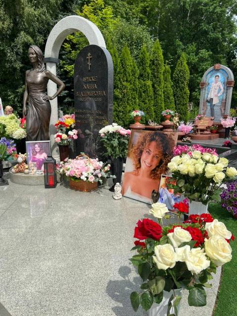 zanna-friske-mogila-glass-memory-2